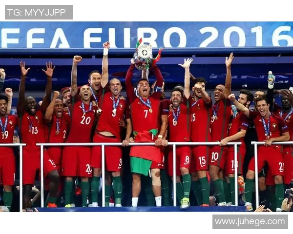 退役足球明星风采回顾全景图集见证辉煌与荣耀的瞬间