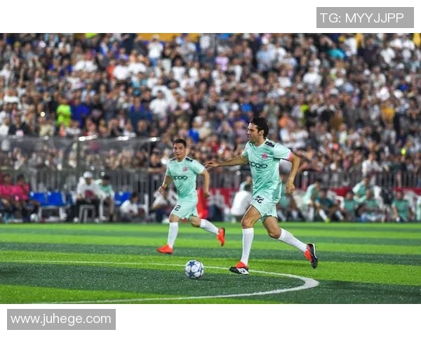 30多岁足球球星逐梦未停 他们如何在巅峰之年保持顶级状态 30多岁足球球星逐梦未停 他们如何在巅峰之年保持顶级状态